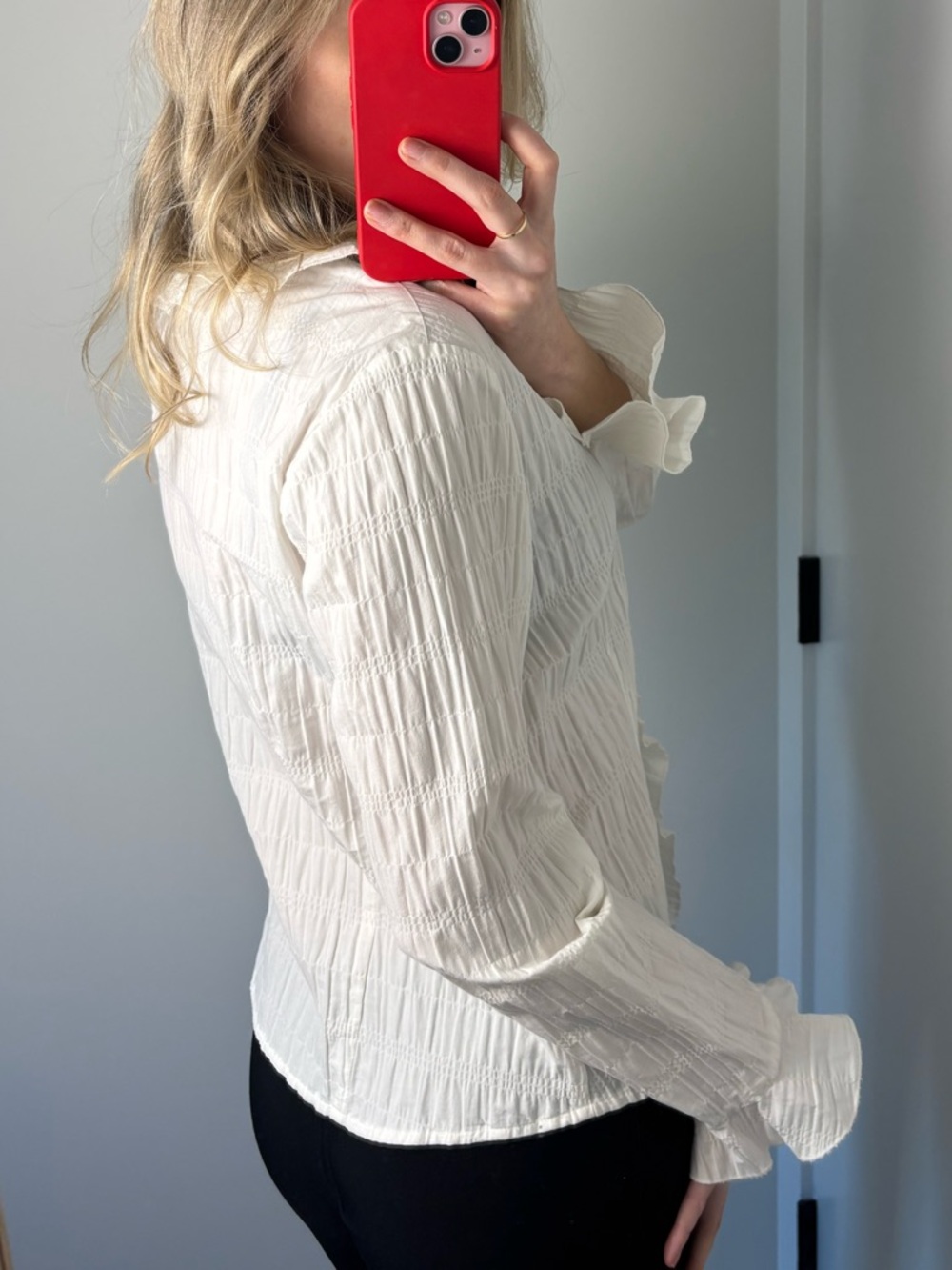 White Ruffle-Trim Button Front Blouse - Picture 4 of 5
